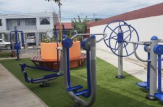 Parque en Urbanización doña Amelia Parque en Urbanización doña Amelia