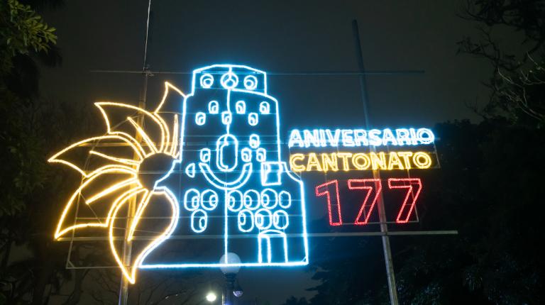 Brilló “Heredia Cantón de Luz” en la celebración del Cantonato Brilló “Heredia Cantón de Luz” en la celebración del Cantonato