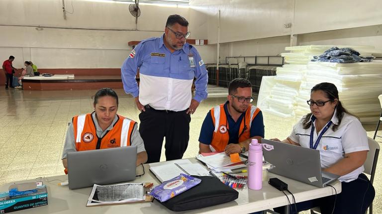 Comité Municipal de Emergencias realiza atención articulada de incendio estructural en Guararí Comité Municipal de Emergencias realiza atención articulada de incendio estructural en Guararí