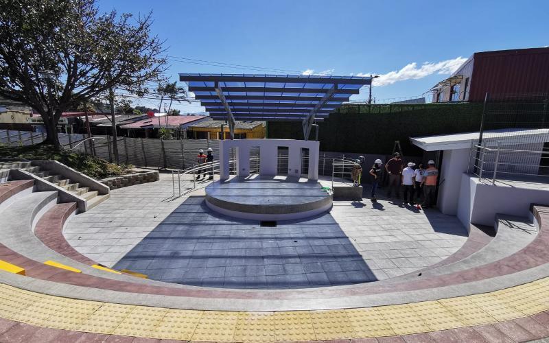 Finaliza remodelación del parque La Aurora Finaliza remodelación del parque La Aurora