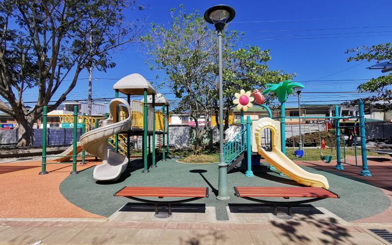 Finaliza remodelación del parque La Aurora Finaliza remodelación del parque La Aurora