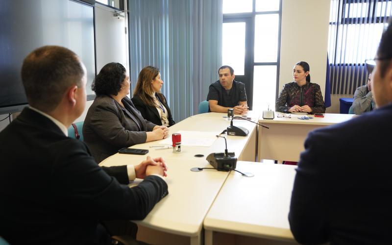 Donación de equipo médico al Hospital San Vicente de Paúl Donación de equipo médico al Hospital San Vicente de Paúl