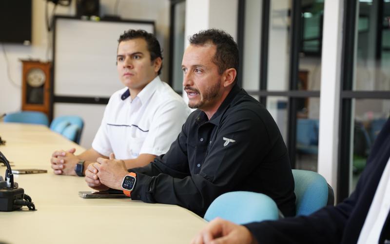 Donación de equipo médico al Hospital San Vicente de Paúl Donación de equipo médico al Hospital San Vicente de Paúl