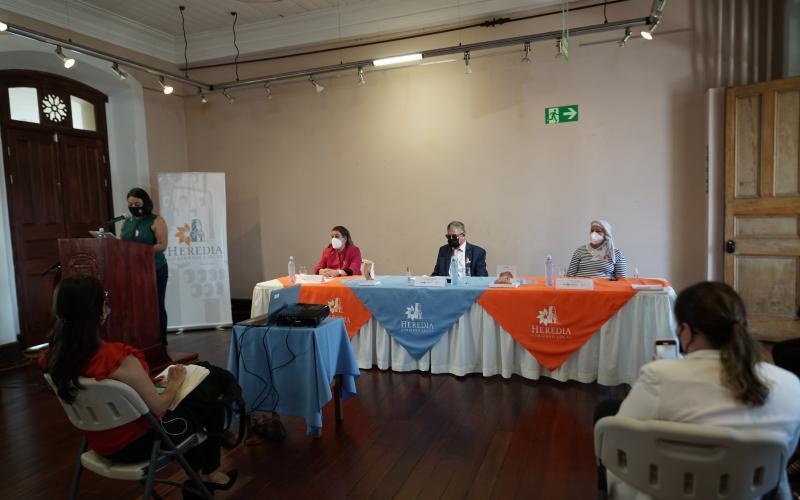 Entrega formal de casa oncológica Casa Rosa Entrega formal de casa oncológica Casa Rosa