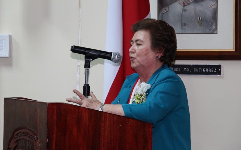 Marta Campos Méndez Marta Campos Méndez