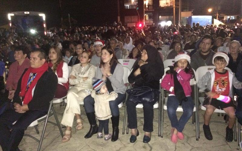 Actividad Iluminación Árbol de Navidad del Hospital San Vicente de Paúl Público