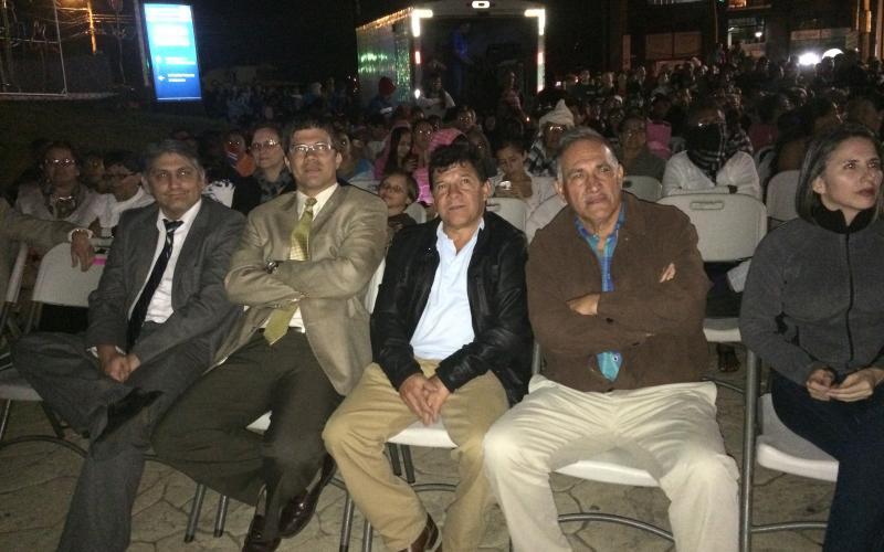 Actividad Iluminación Árbol de Navidad del Hospital San Vicente de Paúl