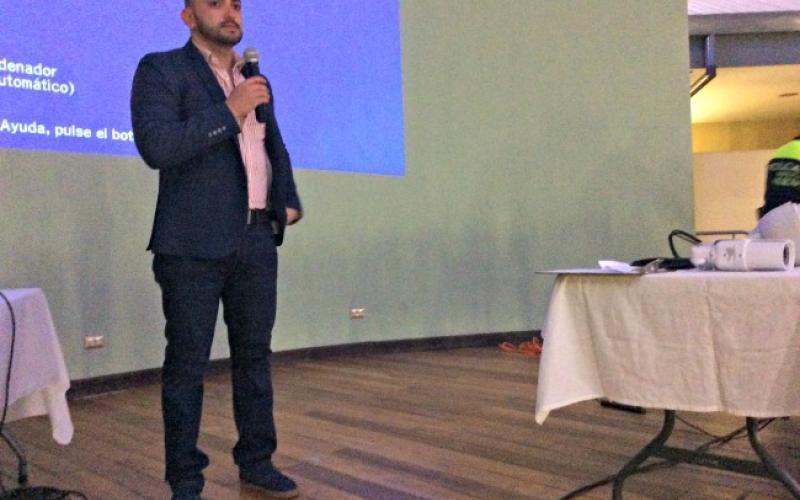 Reunión con comunidades, tema seguridad Reunión con comunidades, tema seguridad