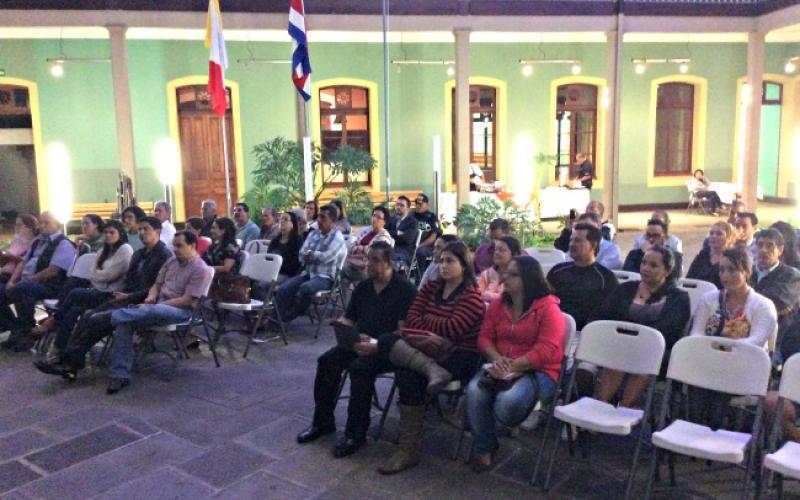 Reunión con comunidades, tema seguridad Reunión con comunidades, tema seguridad