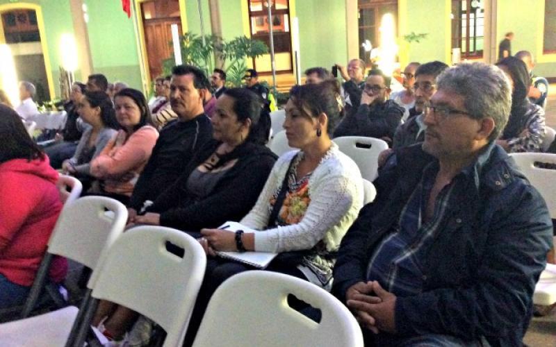 Reunión con comunidades, tema seguridad Reunión con comunidades, tema seguridad