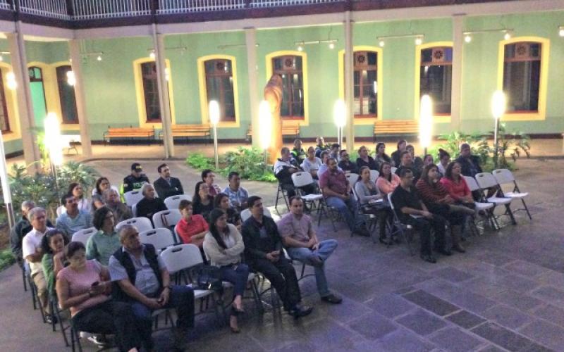 Reunión con comunidades, tema seguridad Reunión con comunidades, tema seguridad