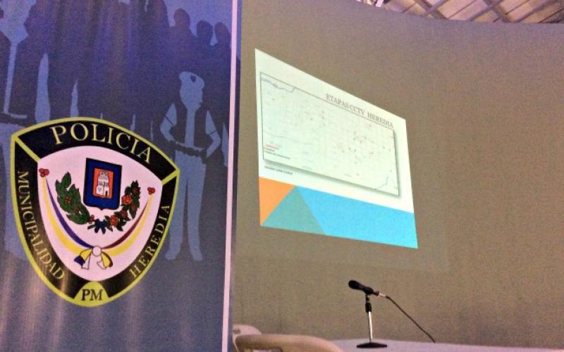 Reunión con comunidades, tema seguridad Reunión con comunidades, tema seguridad