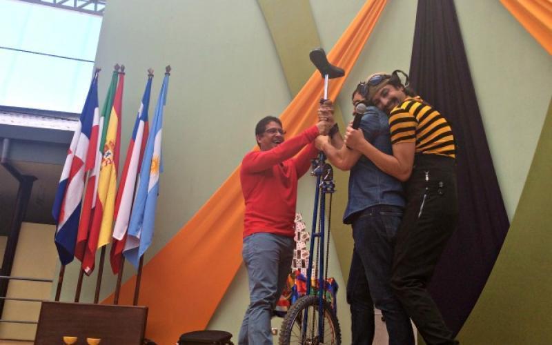 Día Mundial de la Poesía Día Mundial de la Poesía