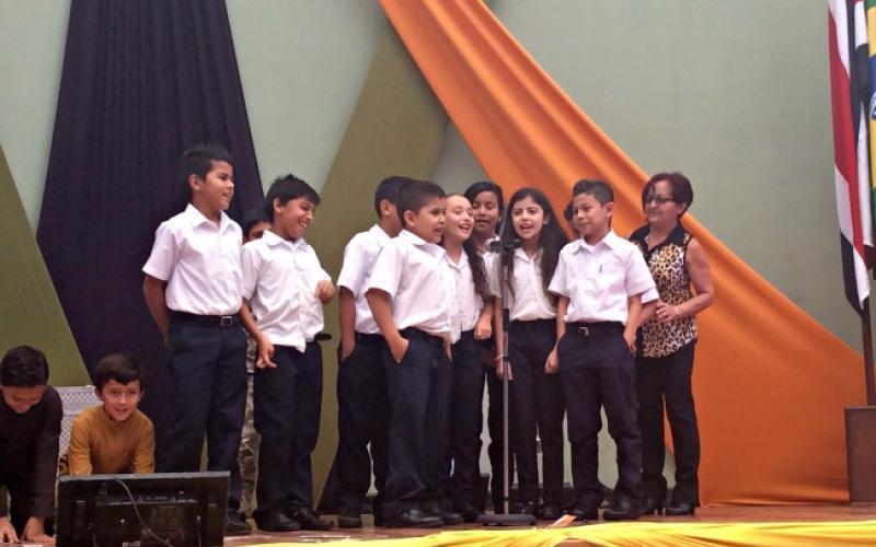 Día Mundial de la Poesía Día Mundial de la Poesía