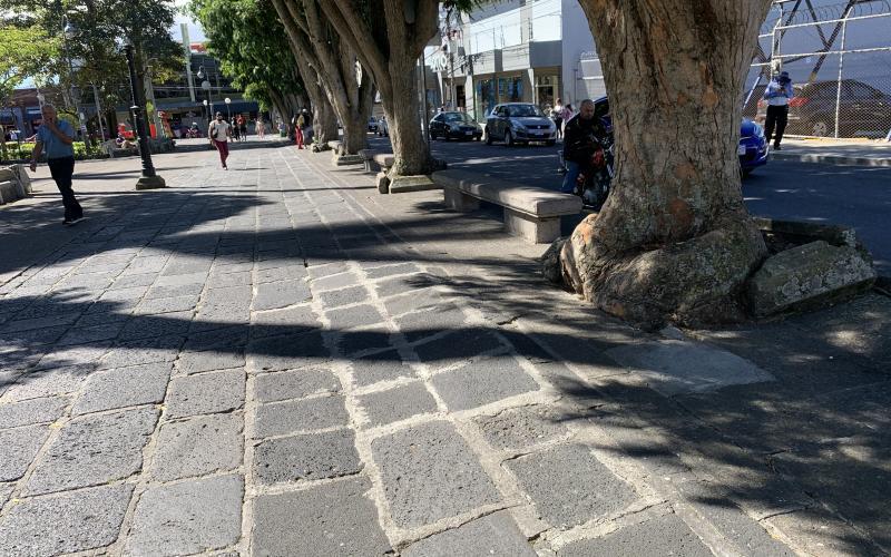 Remodelación costado oeste parque Nicolás Ulloa Remodelación costado oeste parque Nicolás Ulloa