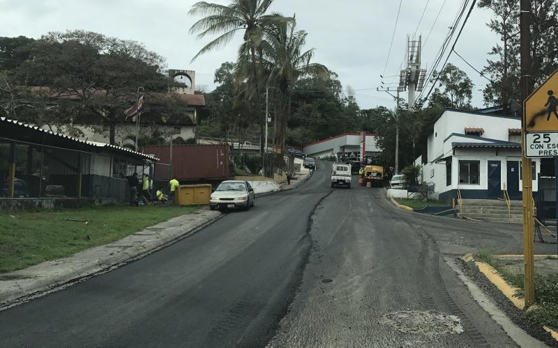 Durante el Primer Semestre 2017, el Gobierno Local a través de la Unidad Técnica de Gestión Vial realizó una inversión de ¢600 millones en obras de asfaltado total carreteras en diferentes comunidades del Cantón.