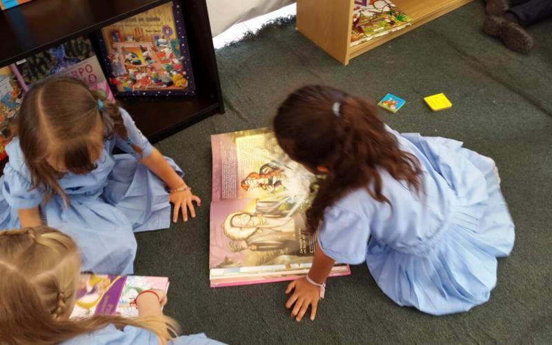 Día Mundial de la Poesía Día Mundial de la Poesía