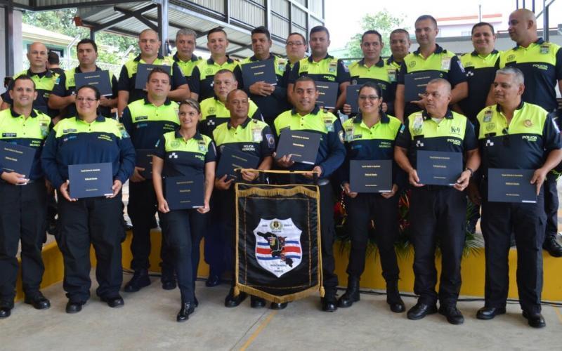 Graduación Oficiales Municipales de Tránsito 