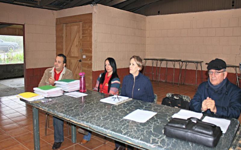 Firma de escrituras del proyecto Renacer Firma de escrituras del proyecto Renacer