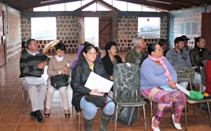 Firma de escrituras del proyecto Renacer Firma de escrituras del proyecto Renacer