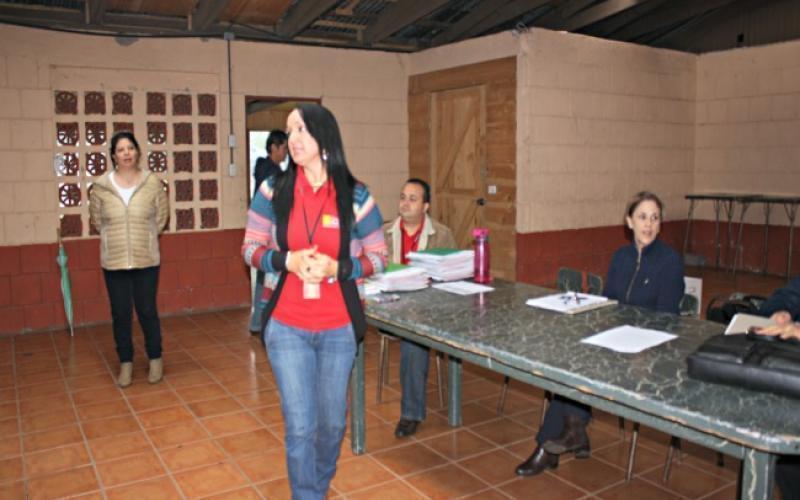 Firma de escrituras del proyecto Renacer Firma de escrituras del proyecto Renacer