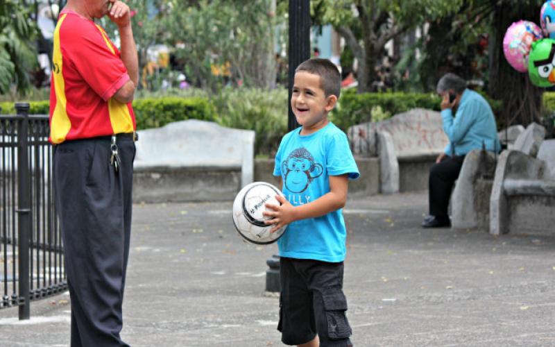 Domingos Heredianos por Media Calle