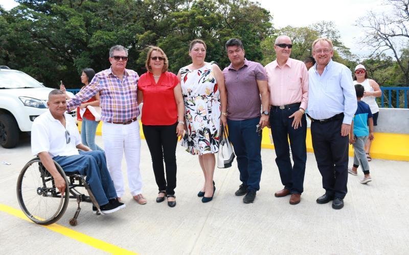 Puente Héroes Heredianos 