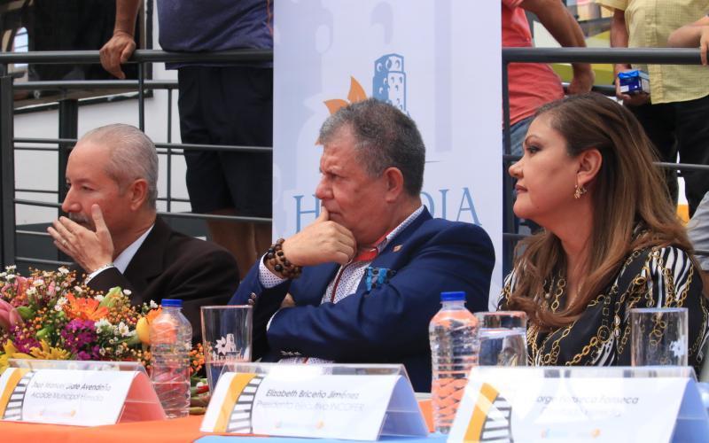 Entrega de las nuevas instalaciones de la Estación del Tren a la comunidad herediana.