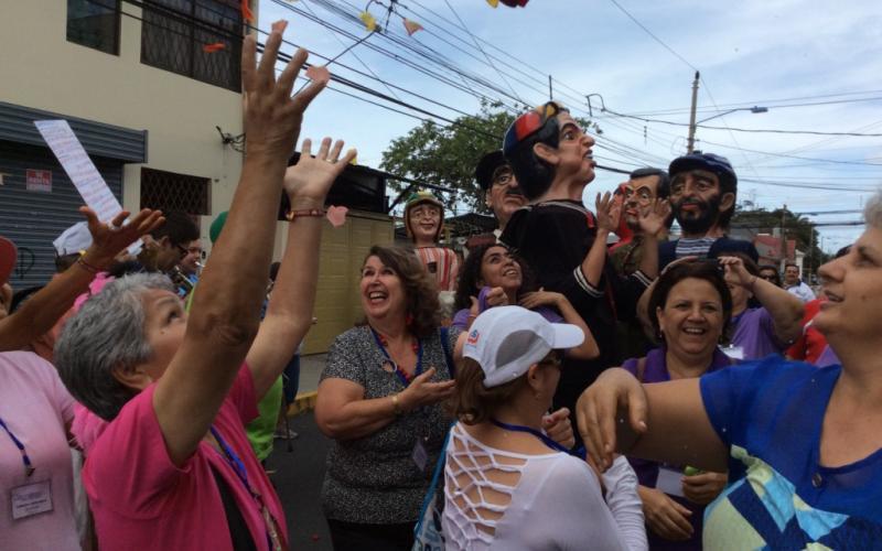 Caminata Personas Adultas Mayores