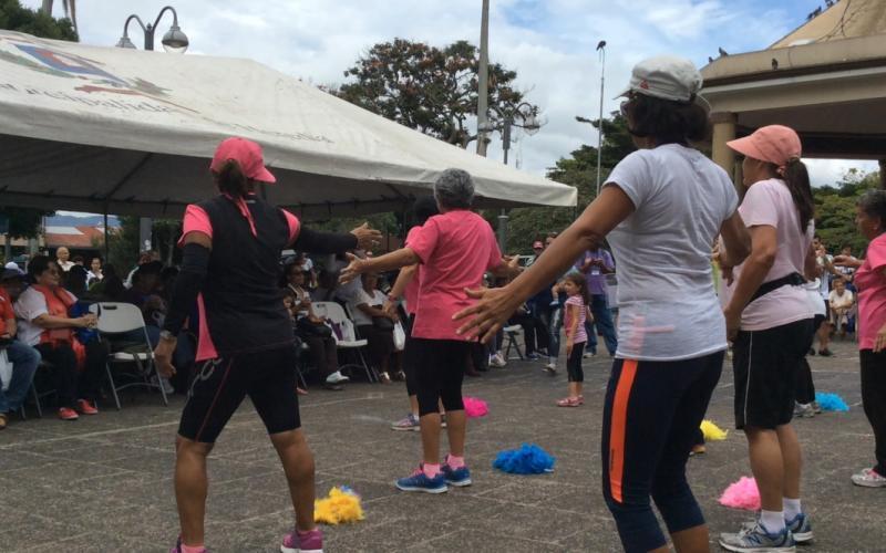 Caminata Personas Adultas Mayores