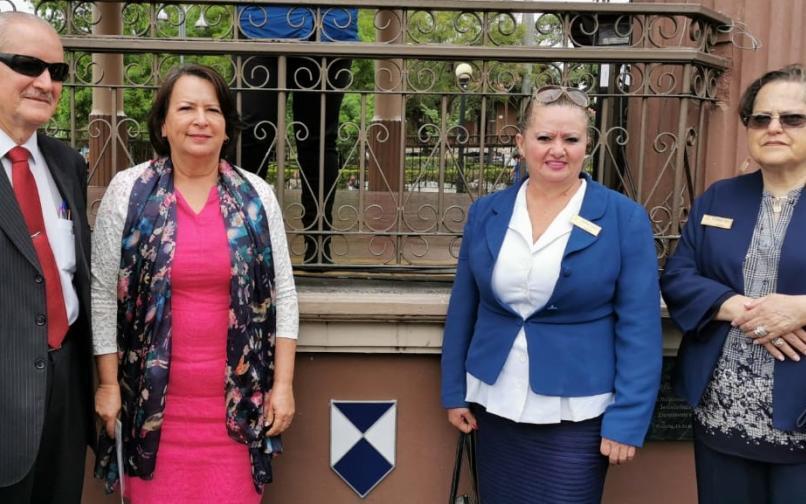 Develación Escudos Azules Develación Escudos Azules