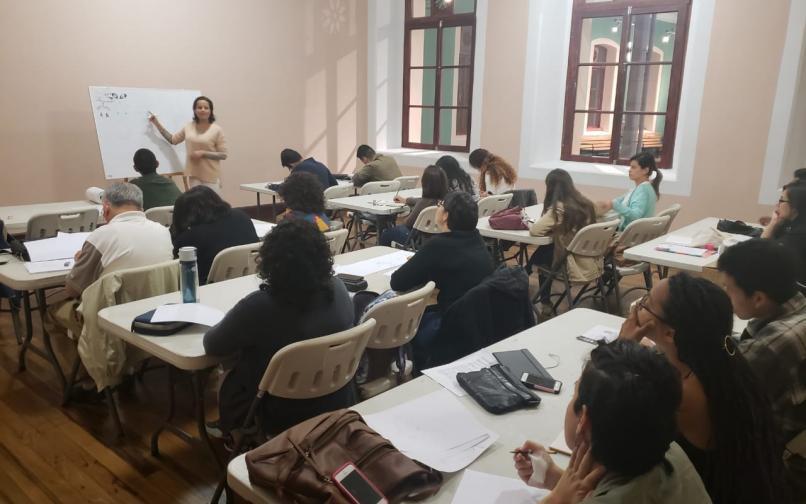 Talleres de escritura y dibujo de cuentos literarios Talleres de escritura y dibujo de cuentos literarios