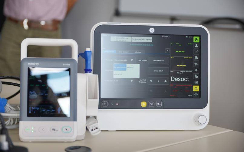 donación de Monitores de signos vitales y Oxímetros de pulso para atención de pacientes positivos para Covid-19 donación de Monitores de signos vitales y Oxímetros de pulso para atención de pacientes positivos para Covid-19