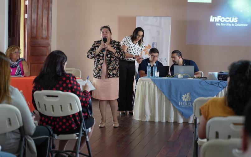 Conversatorio 13 de abril Conversatorio 13 de abril